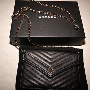 Chanel Chevron Wallet on Chain Black Lambskin Gold Hardware